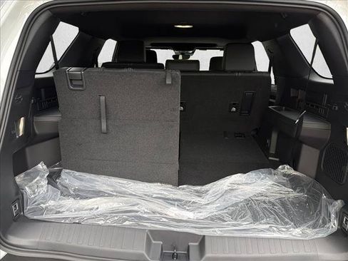 New 2026 Toyota 4Runner Limited AWD/4WD image 24