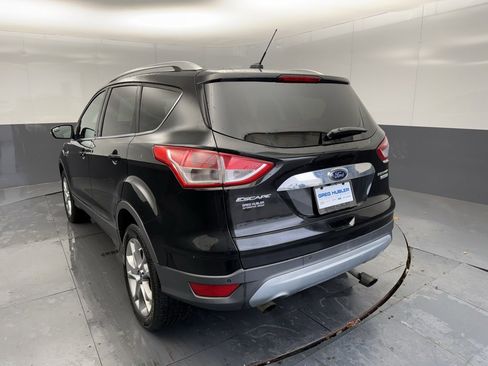 Used 2014 Ford Escape Titanium image 2