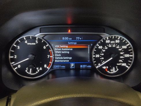 Used 2023 Nissan Altima 2.5 SV FWD image 23