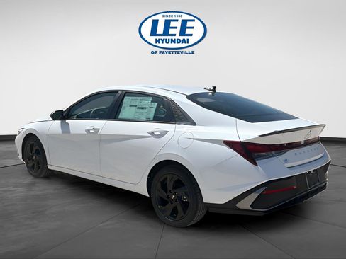 New 2026 Hyundai Elantra Sport FWD image 4