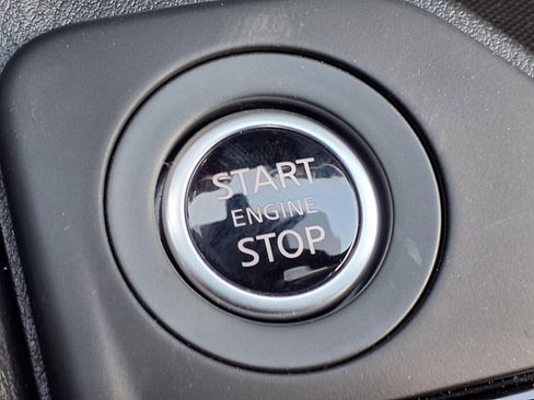 New 2025 Nissan Sentra S image 17