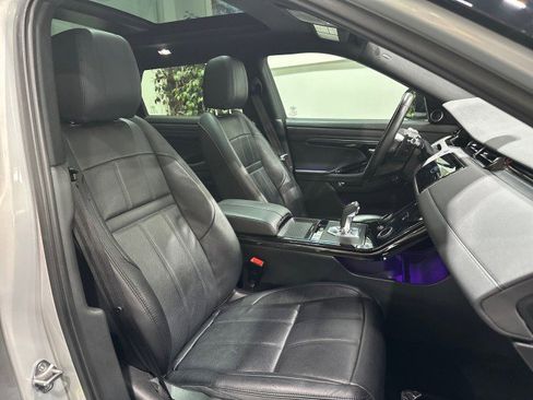 Used 2020 Land Rover Range Rover Evoque R-Dynamic SE AWD/4WD image 49