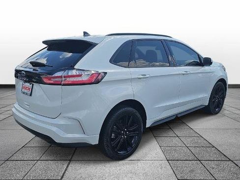 Certified 2024 Ford Edge ST-Line AWD/4WD image 5