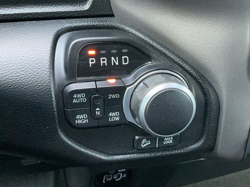Used 2021 RAM 1500 Lone Star AWD/4WD image 15