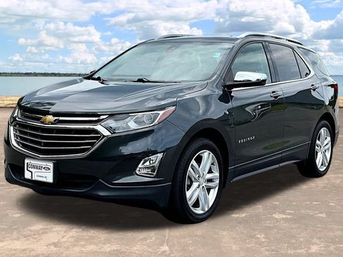 Used 2019 Chevrolet Equinox Premier AWD/4WD image 4