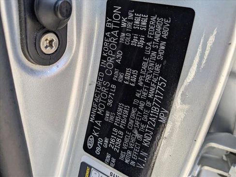 Used 2011 Kia Soul FWD image 23