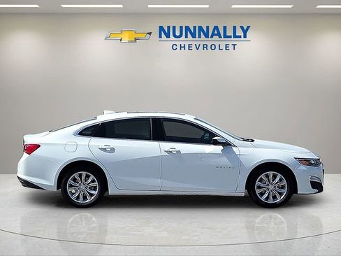 Used 2024 Chevrolet Malibu LT FWD image 6