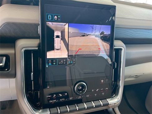 New 2026 GMC Yukon Denali w/ Sun & Power Step Package image 9