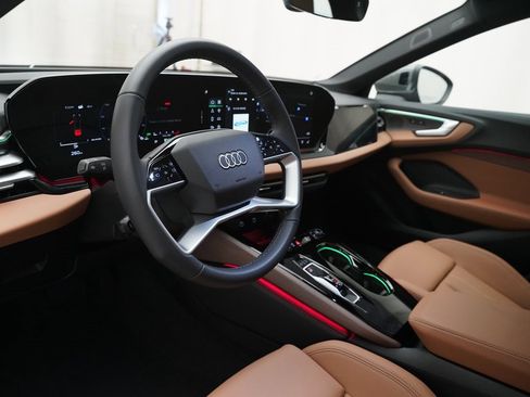 Used 2025 Audi A5 2.0T Prestige w/ 19" Wheel Package image 7