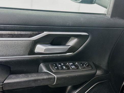 Used 2021 RAM 1500 Big Horn image 15