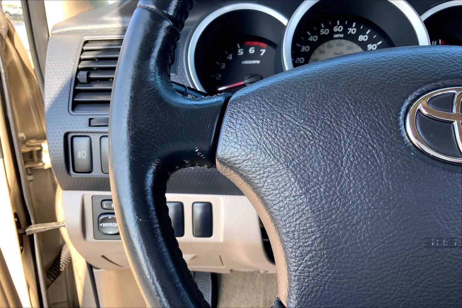 Used 2006 Toyota Tacoma PreRunner w/ SR5 Pkg #2 RWD image 22
