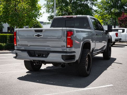 Used 2024 Chevrolet Silverado 2500 LTZ w/ LTZ Plus Package AWD/4WD image 10
