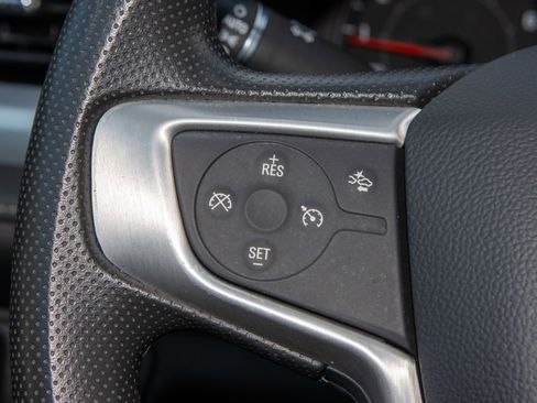 Used 2022 GMC Acadia SLE w/ Driver Convenience Package image 25