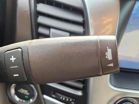 Used 2018 Chevrolet Tahoe Premier image 33