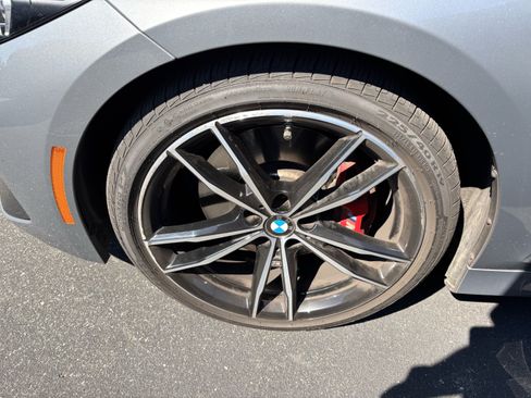 Used 2023 BMW 330i Sedan w/ M Sport Package RWD image 13
