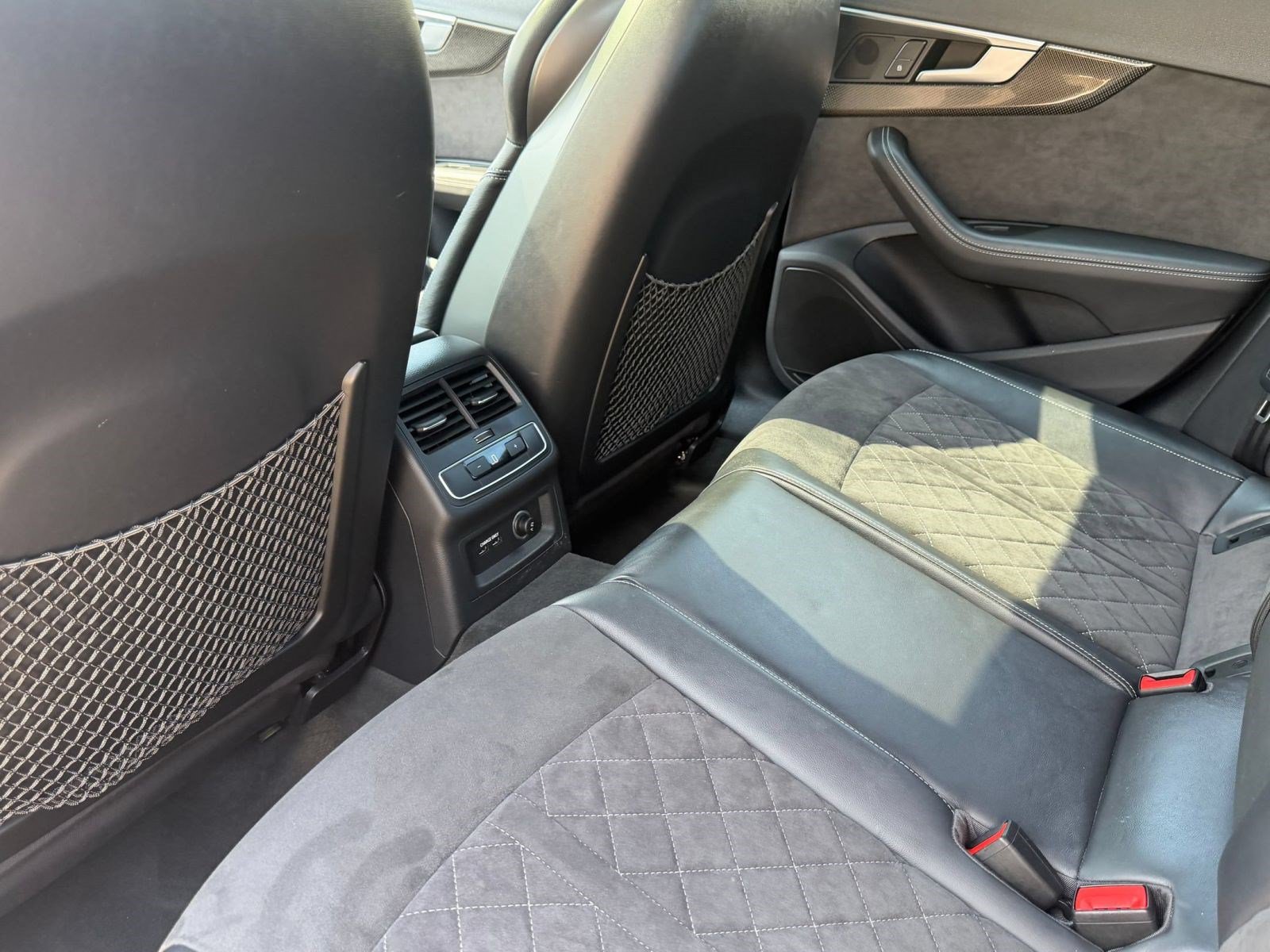Used 2019 Audi S4 Premium Plus w/ Premium Plus Package AWD/4WD image 26