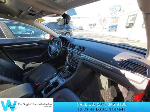 Used 2017 Volkswagen Passat 1.8T SE image 15