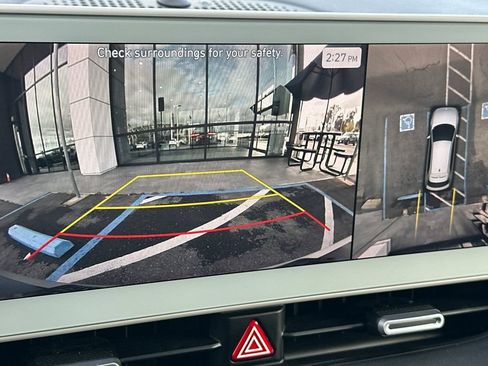 Used 2023 Hyundai Ioniq 5 Limited image 23