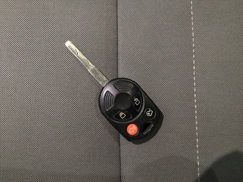 Used 2016 Ford Escape SE w/ Equipment Group 201A image 32