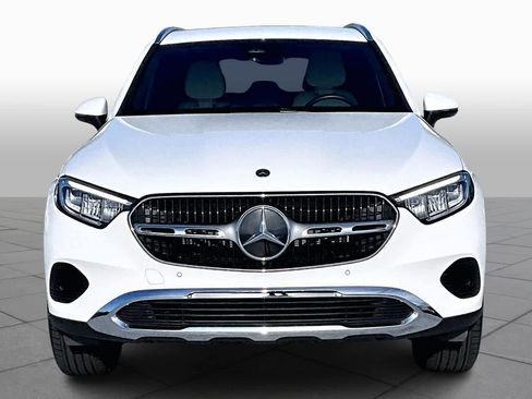 Certified 2025 Mercedes-Benz GLC 300 image 4