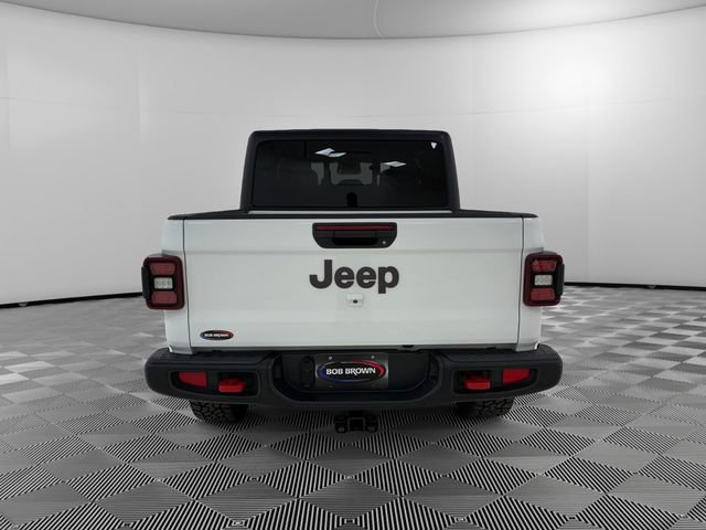 Used 2026 Jeep Gladiator Rubicon w/ Steel Power Dome Hood Package AWD/4WD image 4