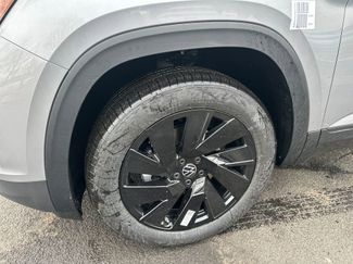 New 2026 Volkswagen Atlas SE video 2