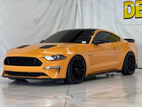 Used 2022 Ford Mustang GT Premium RWD image 8