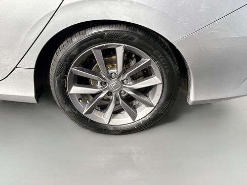 Used 2019 Honda Civic EX image 37