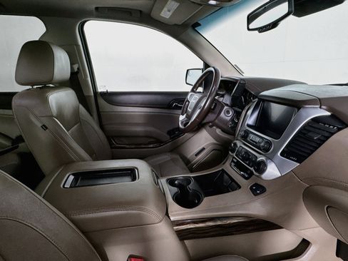 Used 2019 GMC Yukon SLT RWD image 25