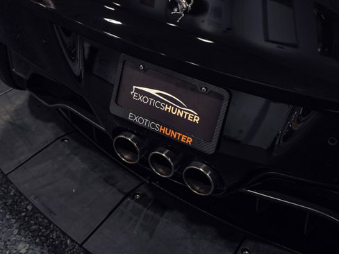 Used 2012 Ferrari 458 Italia Coupe image 9