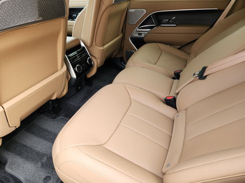 New 2026 Land Rover Range Rover Autobiography image 31