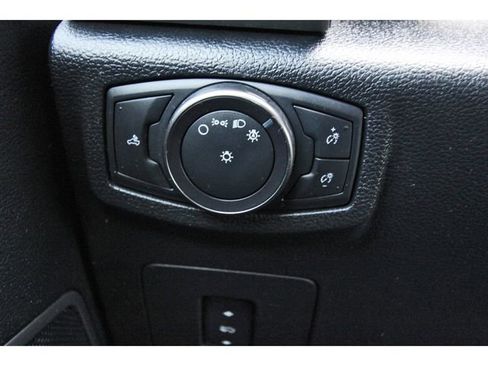 Used 2018 Ford F150 Raptor w/ Equipment Group 802A Luxury image 20