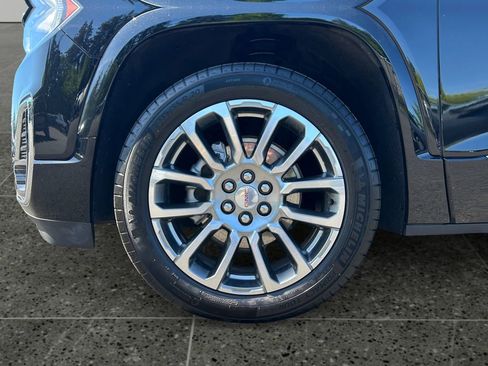 Used 2022 GMC Acadia Denali w/ Denali Ultimate Package AWD/4WD image 5
