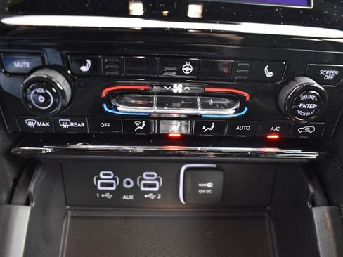 New 2025 Jeep Grand Cherokee L Altitude image 25