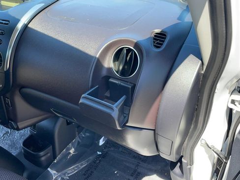 Used 2012 Mitsubishi i ES RWD image 40