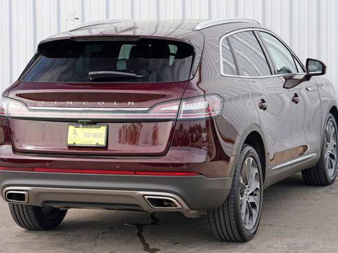 Used 2022 Lincoln Nautilus Reserve image 49