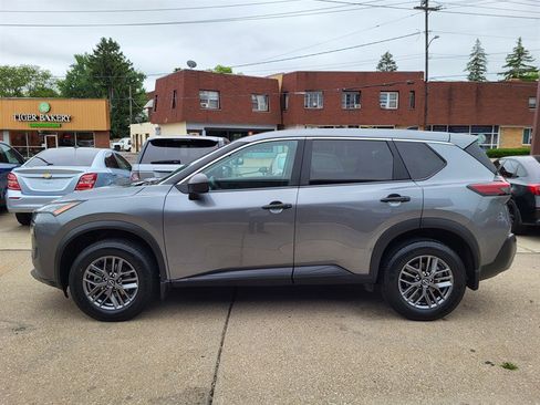 Used 2023 Nissan Rogue S AWD/4WD image 4