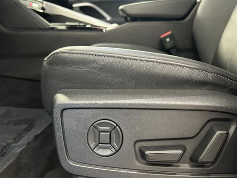 Certified 2025 Audi Q5 Premium Plus w/ Premium Plus image 17