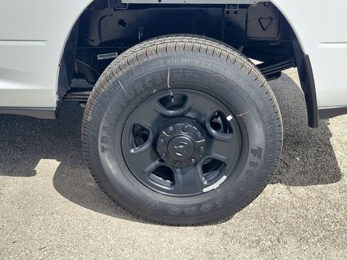 New 2026 RAM 3500 Tradesman image 18