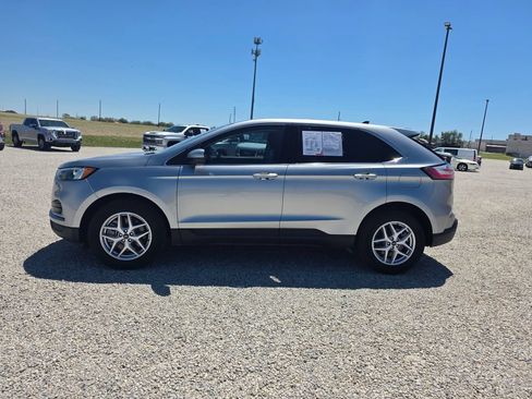 Used 2024 Ford Edge SEL AWD/4WD image 6