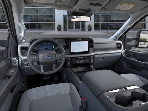 New 2026 Ford F350 XLT w/ XLT Premium Package AWD/4WD image 9