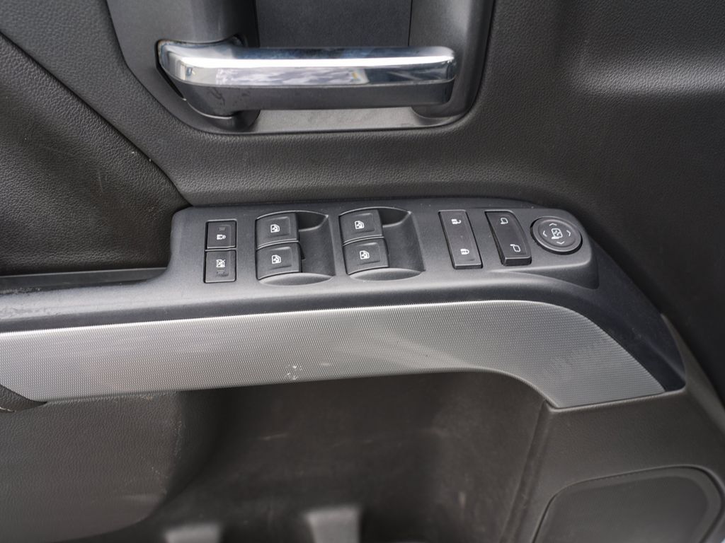 Certified 2016 Chevrolet Silverado 2500 LT w/ LT Convenience Package AWD/4WD image 17