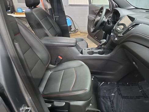 Used 2024 Chevrolet Equinox RS w/ RS Leather Package AWD/4WD image 14