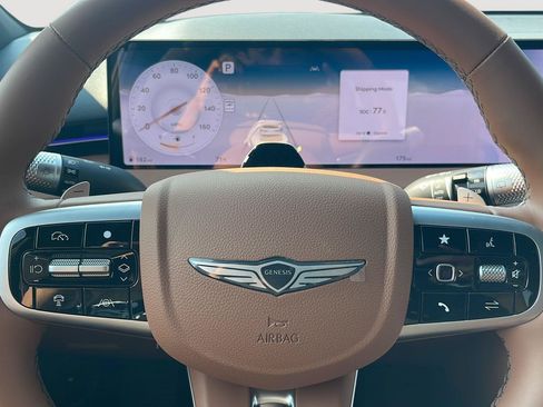 New 2026 Genesis GV70 2.5T Advanced AWD/4WD image 31