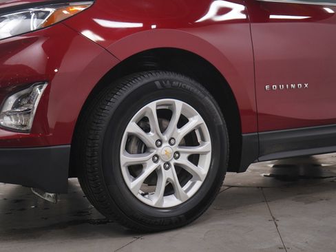 Used 2018 Chevrolet Equinox LT w/ Sun & Infotainment Package image 31