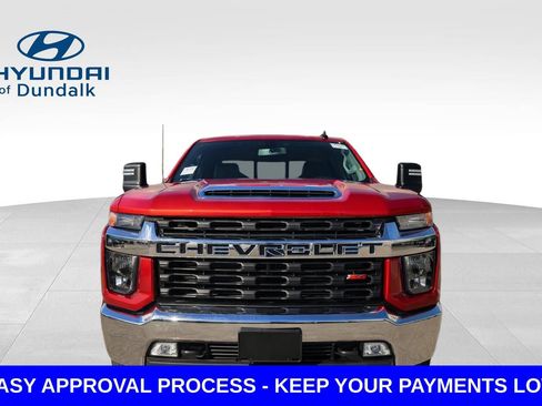 Used 2020 Chevrolet Silverado 2500 LT w/ Convenience Package image 3