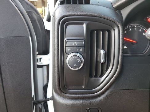 Used 2024 GMC Sierra 1500 Pro w/ Graphite Edition RWD image 28