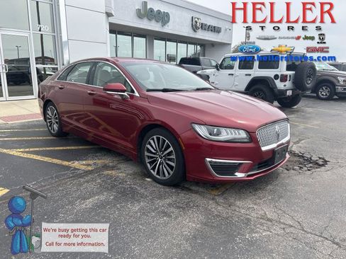 Used 2019 Lincoln MKZ Reserve image 1