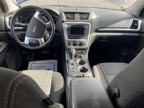 Used 2016 GMC Acadia SLE image 6