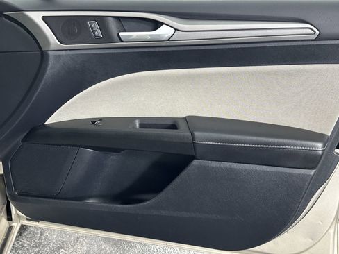 Used 2018 Ford Fusion S image 35